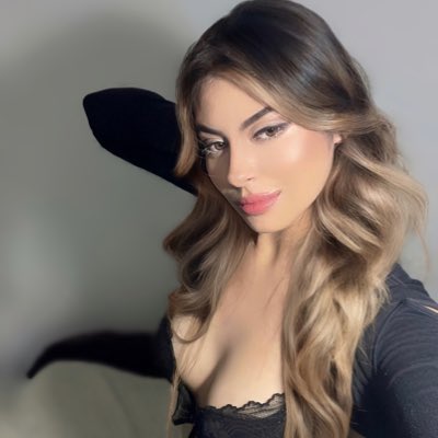 Stephania🪩 tweet media