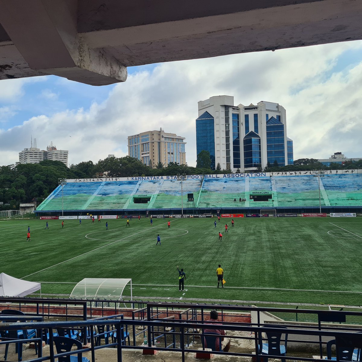 indiafemmefooty's tweet photo. #BFCWomen #KWSL The start of a heavy week for football. #BFCWomen vs Rebels FC https://t.co/KrxlV1rTwd
