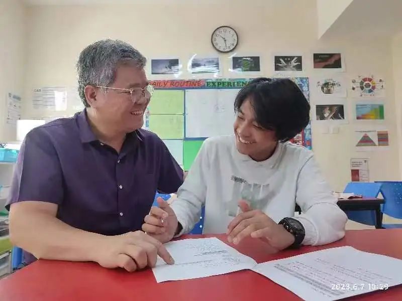 Qingdao Amerasia International School tweet media