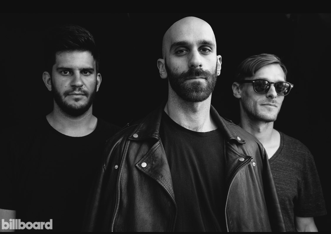 projectIDNew's tweet image. Imagine Dragons Fact of the Day: The band and the X Ambassadors have a great relationship. There’s too much to mention for one tweet, so I&apos;m sharing a small part of #projectID 2.0 here. (#projectID a charity project for TRF, a book about Imagine Dragons, get it on Amazon 😉)