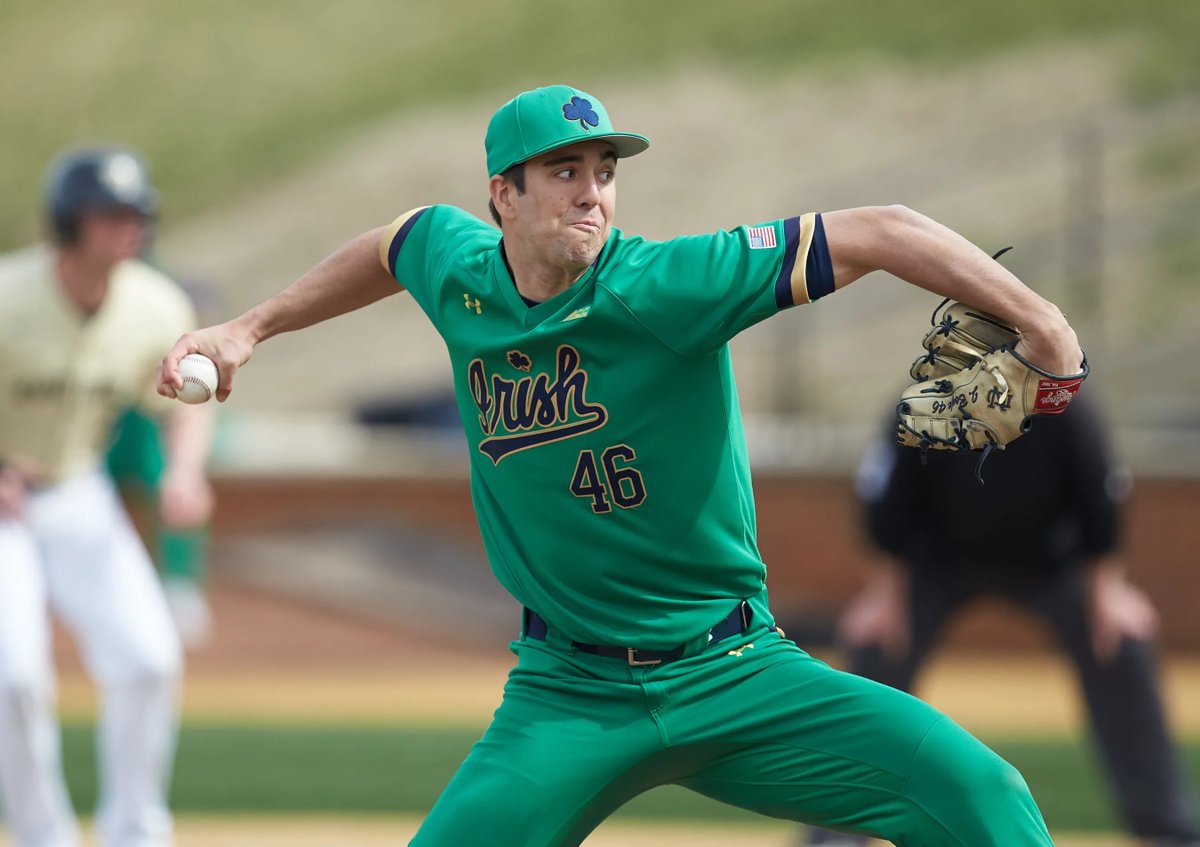 ProspectJP's tweet image. OAKがジョー・ボイル（RHP）をコールアップ。7月にサム・モルのトレードで加入。巨体から100マイルのストレートとスライダー主体のハイポテンシャル。マイナー3年でH/9＝5.2 &amp;amp; K/9＝13.7とボールパワーは圧巻。BB/9＝7.2のコントロール難がネック。23年は2A-3Aで3.84ERAをマーク。 #mlbjp