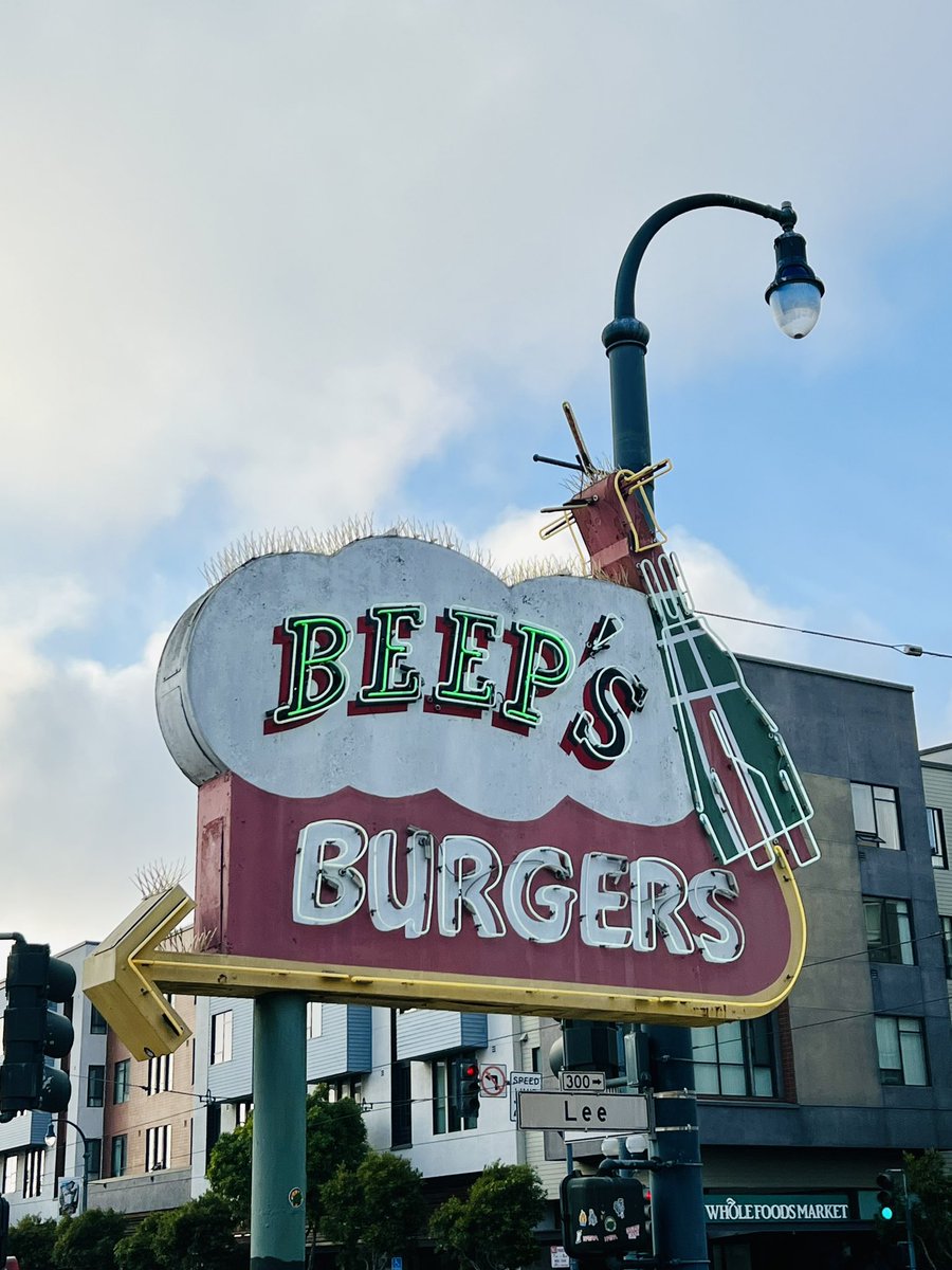 Heather Knight tweet media