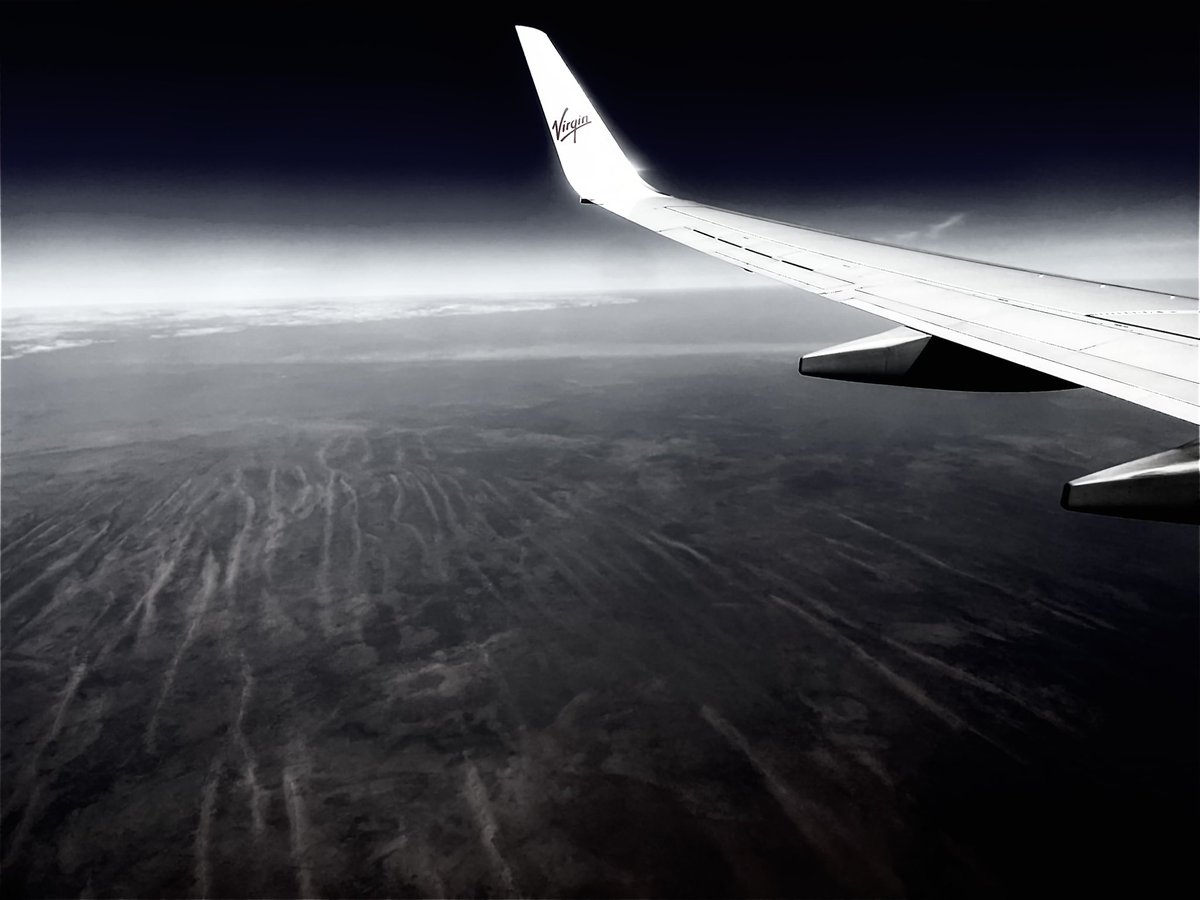 johnnobeard1979's tweet photo. Cheers @VirginAustralia https://t.co/MDtZn5wa8E