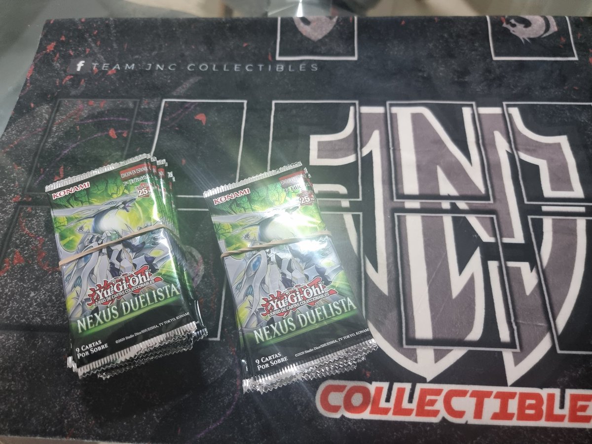 new yugioh starter decks Yu-Gi-Oh! The Chronicles: The Fallen & The Virtuous (All-Foil) Deck main image 0