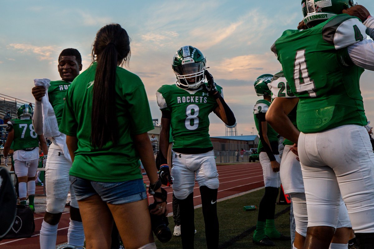 From the dailies: The Randolph Ro-Hawks beat the Kennedy Rockets 51-0 during their homecoming game at the Edgewood Veterans Stadium on Sept. 15, 2023. 📷 for the @ExpressNews