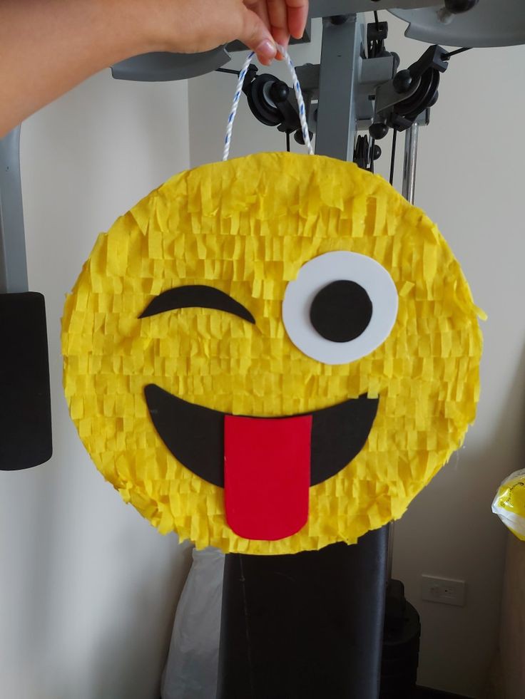 ErikaR3223's tweet photo. Se hacen piñatas personalizadas interesados preguntar al privado https://t.co/IQO8QKaixs
