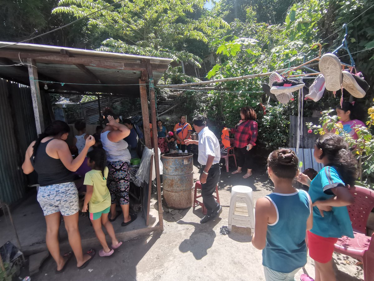 Nancy Diaz (@nancy_gana5) on Twitter photo Trabajo Territorial siempre permanente GANA, Cerca de la Gente 100%
<a href="/GGallegos24/">Guillermo Gallegos</a>
#NANCY_GANA5
#UnidosSomosMasFuertes Trabajo Territorial siempre permanente GANA, Cerca de la Gente 100%
<a href="/GGallegos24/">Guillermo Gallegos</a>
#NANCY_GANA5
#UnidosSomosMasFuertes