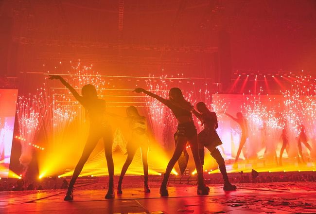 BLACKPINKCNTRAL's tweet photo. OSEN = Reporter Ji Min-kyung] The group @BLACKPINK confirmed its world-class status with a stage that has been further upgraded over the past year.

Blackpink held 'BLACKPINK WORLD TOUR [BORN PINK] FINALE IN SEOUL' at Gocheok Sky Dome in Gocheok-dong, Seoul on the 16th and 17th and met with fans.

Blackpink's upcoming concert marks the finale of a world tour that attracted 1.75 million viewers and colored all 34 cities in North America, Europe, Asia, Oceania, and the Middle East pink for about 11 months since last year.

In particular, compared to the KSPO DOME concert in Seoul last October, the scale was greatly expanded and they left another mark by becoming the FIRST female K-pop artist to enter Gocheok Dome.

In particular, as this performance was a meaningful event where Blackpink reunited with domestic fans after about a year, it attracted attention with its upgraded, overwhelming scale and top quality.

On this day, Blackpink actively utilized sets and performances that had previously garnered attention by appearing as headliners at the Coachella Festival in the US and Hyde Park in the UK.

BLACKPINK, who appeared in white costumes in front of a newly manufactured Hanok tile set, opened with a stage of ‘Pink Venom’ with a strong band sound. The members then heated up the atmosphere from the start with powerful, eye-catching performances of ‘How You Like That’, ‘Pretty Savage’, and ‘Kick It’.

#ROSÉ expressed her feelings, “We are finally able to perform in Seoul for the second time after a year, and we are so happy and happy.” she continued, “Today is a really special day. “This is the last performance of our ‘Born Pink’,” #JISOO said, “This is the end of our year-long tour. “Are you ready to scream and dance like crazy today?” she said, eliciting a positive response from fans.

#LISA said, “It seems like the cheers are louder than yesterday. “That’s why my energy has just increased today,” #JENNIE said, and she exclaimed , “Have fun today!”

Next, the members' solo performances continued. Jennie showed off her elegant beauty on the stage of ‘Solo’ and ‘YOU & ME’, while Rosé showed off her explosive singing ability on the stage of solo songs such as ‘Gone’ and ‘On The Ground’. Jisoo showed off her fatal charm with the stages of ‘All Eyes On Me’ and ‘FLOWER’, while Lisa showed off her charisma with a lively rap on the ‘MONEY’ stage.

In addition, Blackpink performed hit songs spanning the past 7 years of activity, such as 'Kill This Love', 'Lovesick Girls', 'Playing with Fire', 'Shut Down', 'Ddu-du Ddu-du', 'Boombayah', and 'As If It's Your Last', accompanied by a live band performance. The sense of presence was maximized.

The members, who fully demonstrated the stage experience they had honed over the past year, filled Gocheok Dome with enthusiasm by playing with the audience for two hours with a perfect live and relaxed performance that showed off their explosive vocals.

ROSÉ said, “I am so happy that so many people came to see our final performance. I also remember our first tour performance. I felt like it would be something I would remember for the rest of my life, and I am so happy that I was able to go on my second world tour. “I am so grateful,” she said.

JENNIE said, “We are nearing the end of the concert, and unlike the shows we have done up to this point, my heart is pounding with each paragraph. “As it is the day that ends the year, I hope everyone enjoys it until the end,” she added.

The fans who filled the audience for Blackpink's passionate stage also stood up from their seats and responded with enthusiastic cheers from start to finish.

The highlight of the day's performance was the encore stage, where the members got closer to the fans by traveling through the audience in a moving vehicle and throwing out goodies. (+)

BORN PINK TOUR FINALE 
#블랙핑크_블링크_영원토록_함께해
#BORNPINKinSEOUL_FINALE 
#BORNPINKinGOCHEOKSKYDOME
#BORNPINK_WORLDTOUR
#BORNPINK #BLACKPINK 

 https://t.co/mQh80ekptL