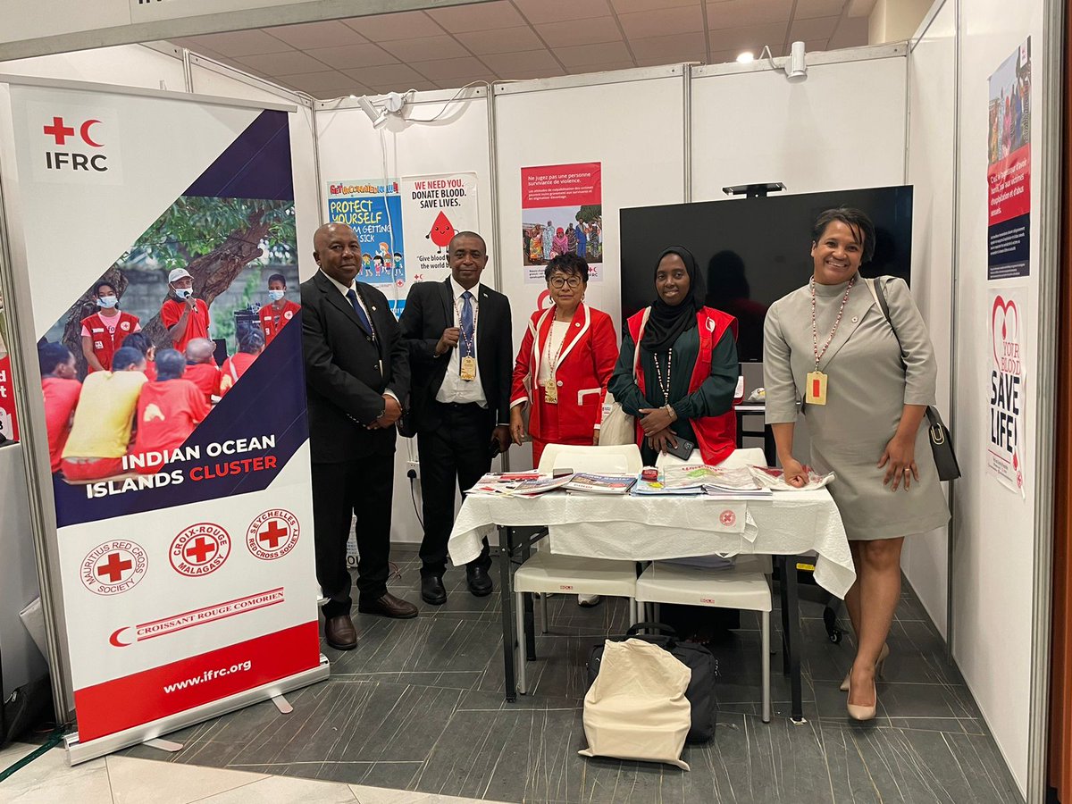 La Croix-Rouge Malagasy participe à la 10e Conférence Panafricaine à Nairobi, réunissant 49 Sociétés Nationales africaines et des leaders de la @ifrc . Sous le thème 'Investir en l'Afrique', nous discutons de l'impact humanitaire et de la Nouvelle Stratégie de Développement.