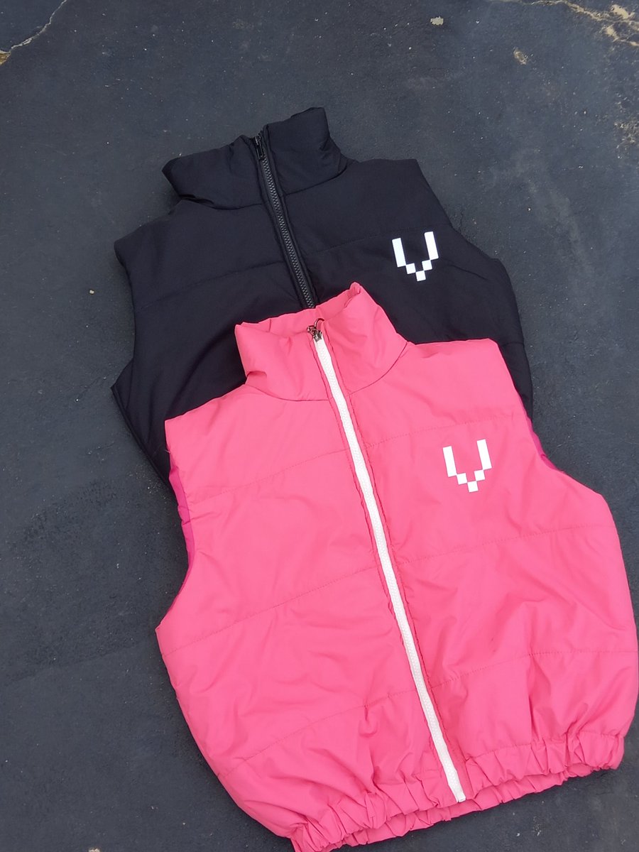 New colourways for 'THE VIBE' essential lightweight puffers.
What's your favourite colour 
#madeinnaija