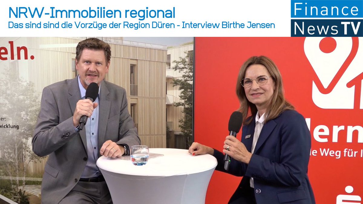 Immobilien-Messe Düren 2023 - in Zeiten großer Herausforderungen wie steigender Zinsen, zunehmender Bürokratie und einem kaum zu durchschauenden Förderdschungel. Die Sparkasse Düren hat sich vor diesem Hintergrund vorgenommen, potenziellen Häuslebauern individuell mit Rat und Tat
