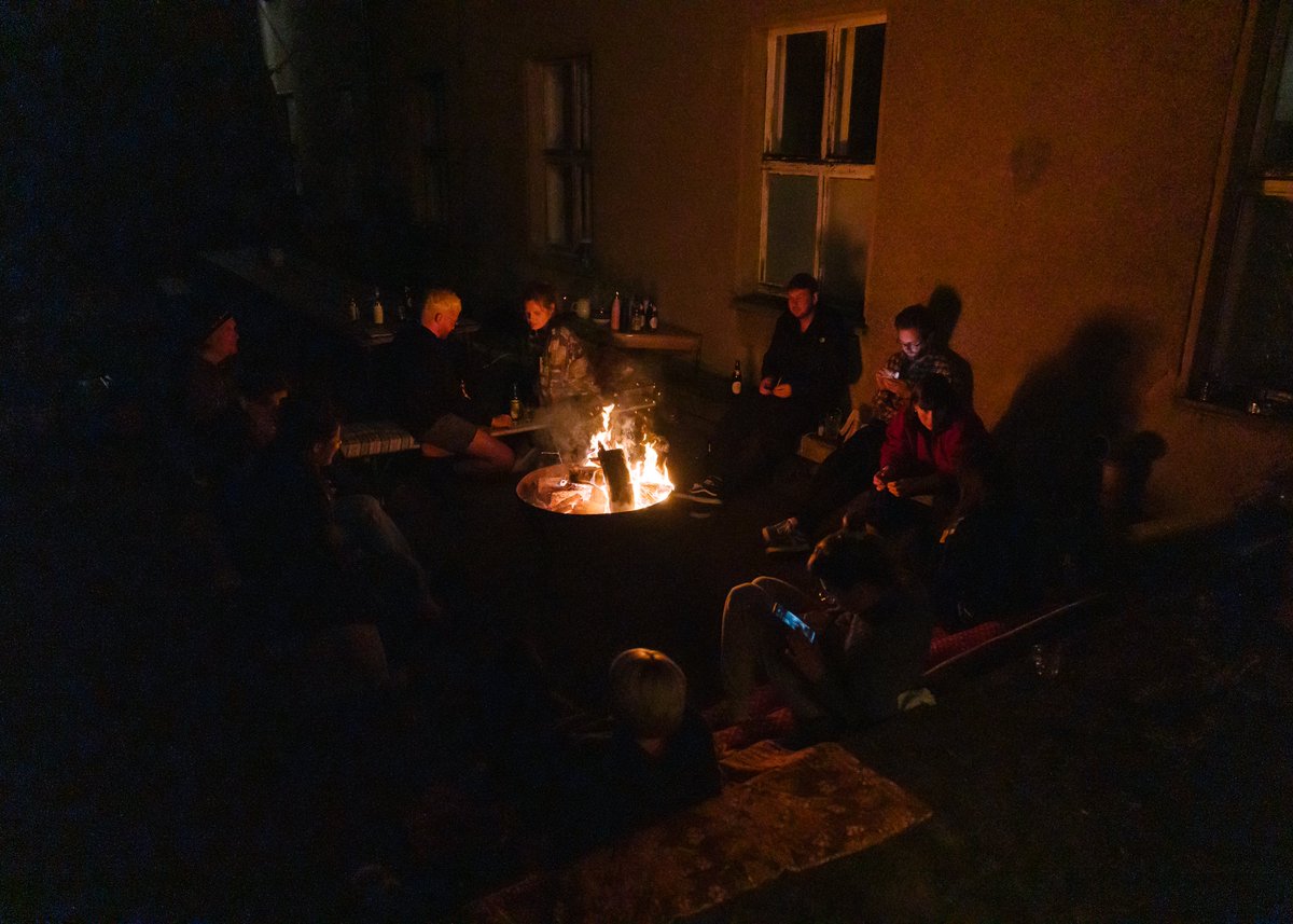 freelance.underground tweet media