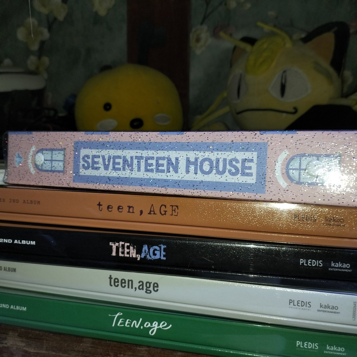 ta albums saur pretty 😩🫶🏻