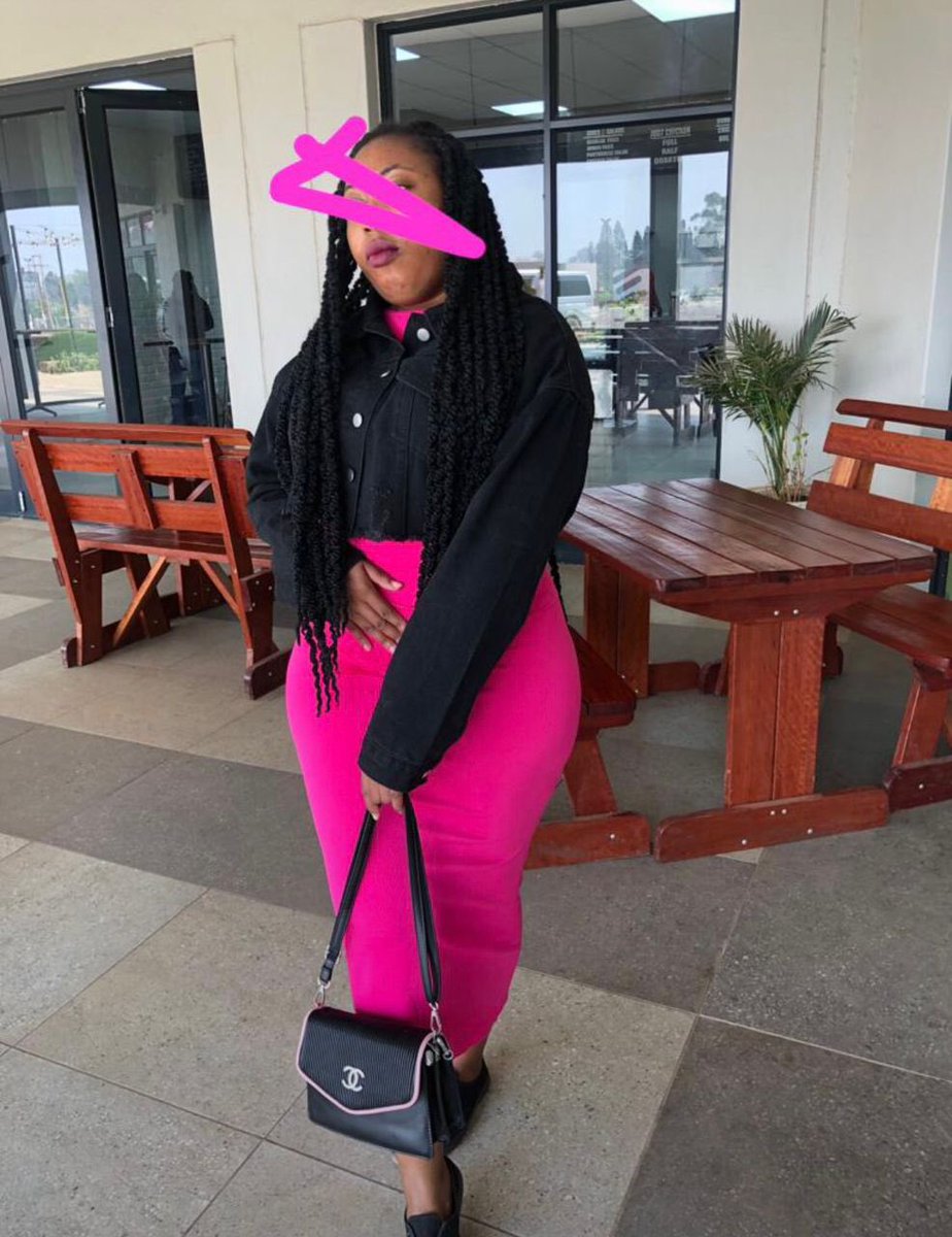 tadie_sue's tweet photo. Women kirashi Muvhuro๐ฅ
#happyclients ๐๏ธ๐๏ธ
#mapisarema
Wasara walala https://t.co/gDNdN7voej