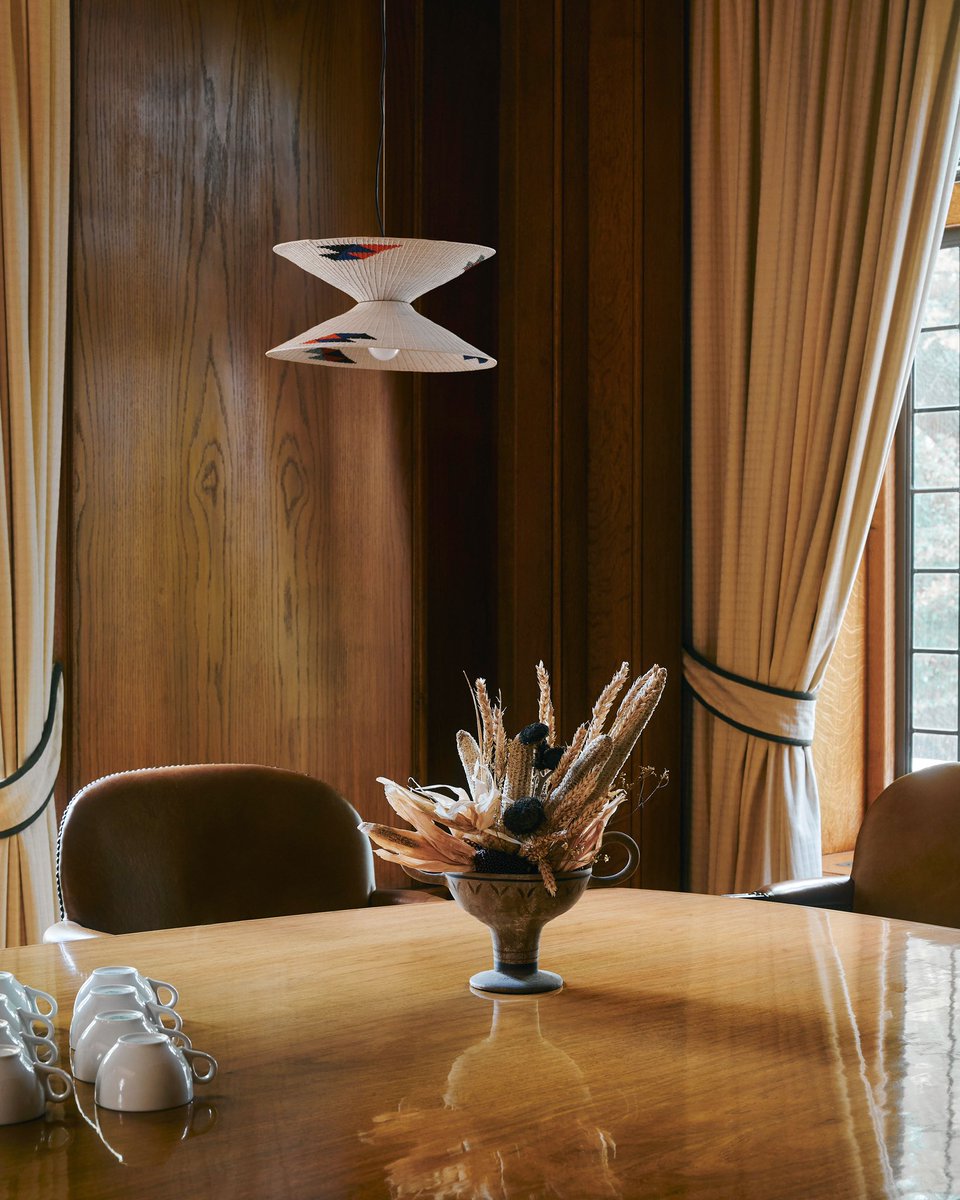 Alfred’s pendant; Scooby edition crafted meticulously with telewire, a material that showcases the ingenuity and artistic vision of its creators.