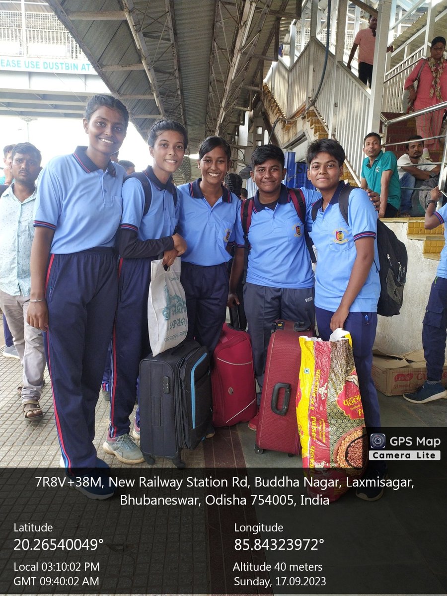NCC_RDWU's tweet image. NCC SW cdts of @RDWUniversity geared up to begin their journey as part of the Odisha Dte team for All India Thal Sainik Camp 2023 at Delhi. Best wishes &amp;amp; Good luck for the upcoming competitions.
#NationalCadetCorps #AITSC #Competition