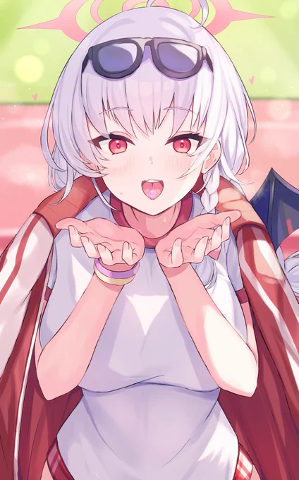 #三連休はフォロワーが増えるらしい ブルアカ色々描いてます。 