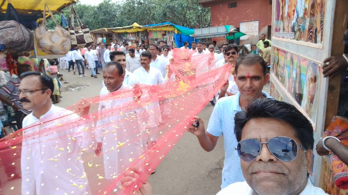 #2800की_घोषणा_पूरी_करो
<a href="/ChouhanShivraj/">Shivraj Singh Chouhan</a> 
<a href="/AmitShahOffice/">Office of Amit Shah</a> 
<a href="/narendramodi/">Narendra Modi</a> 
<a href="/OfficeofSSC/">Office of Shivraj</a> 
<a href="/vdsharmabjp/">VD Sharma</a> 
<a href="/JM_Scindia/">Jyotiraditya M. Scindia</a> 
<a href="/mppatwarisangh/">मध्यप्रदेश पटवारी संघ भोपाल</a> 
मध्य प्रदेश का पटवारी गत २५ वर्षों से ग्रेड पे को २८०० किये जाने की न्यायसंगत माँग कर रहा है, कब सुनी जाएगी हमारी गुहार