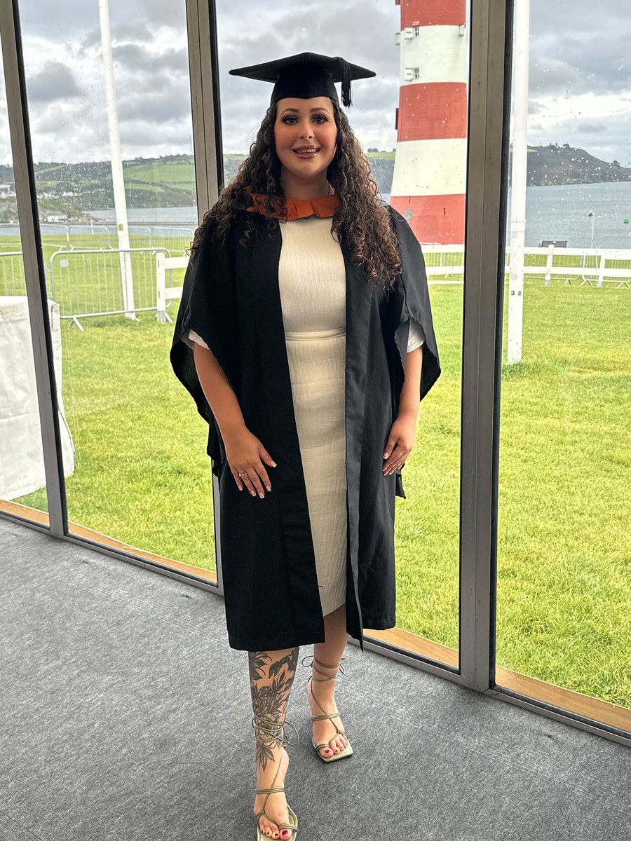 lazybaps's tweet photo. 2nd Graduation. Smashing life Atlanta ! 💕
#PlymGrad https://t.co/lkxHRk7EYS