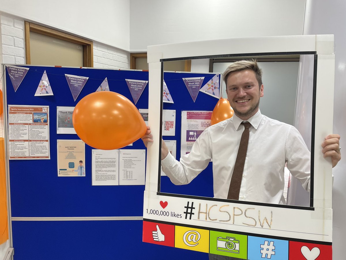 Patient safety week stand (parade entrance Jersey Hospital) with James Mason  <a href="/735James/">James Basilio-Mason</a>  #hcspsw <a href="/HCSQuality/">HCS Quality and Safety Team</a> @GovJsyHCS <a href="/GovJersey/">Government of Jersey</a> ❤️ 🏥 😇  ⭐️