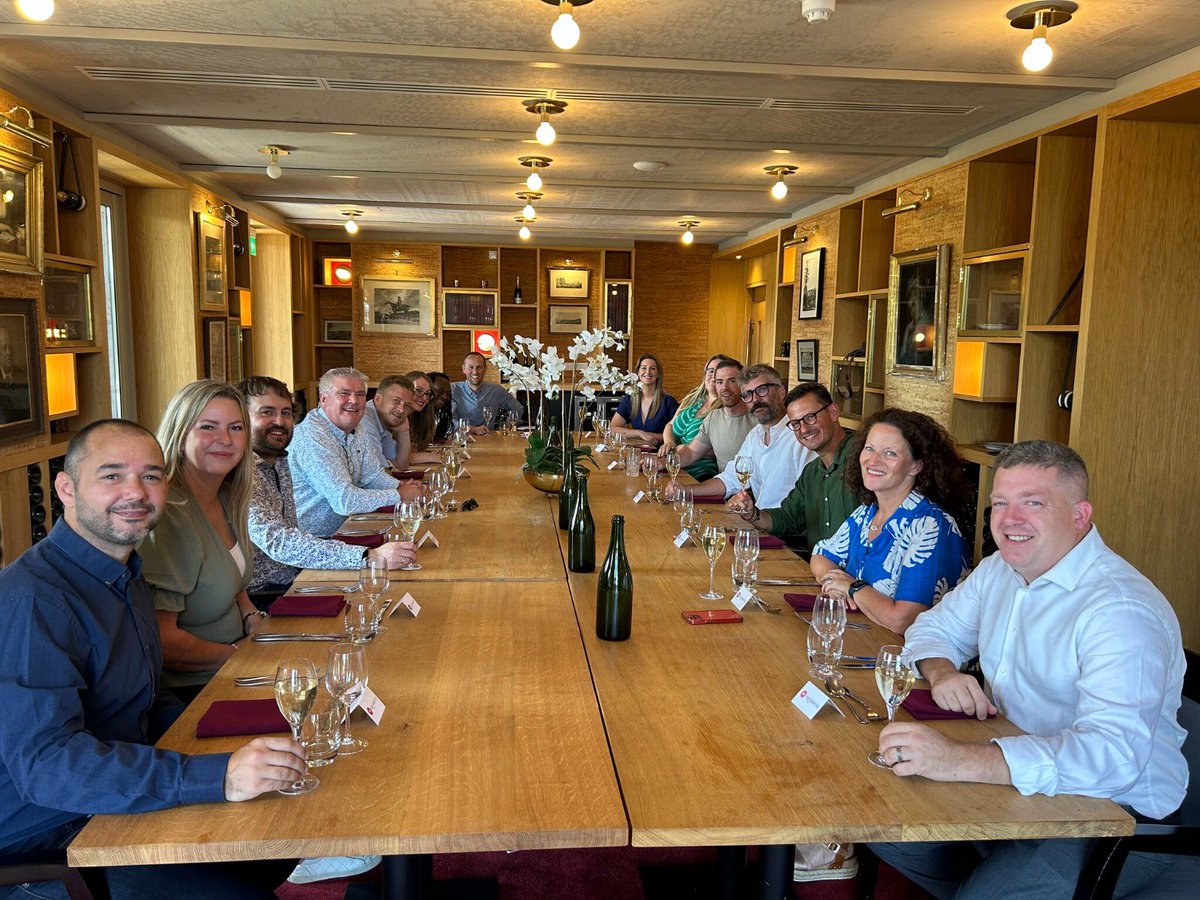 Last week, our MD James Hennessy spent the day with fellow operators and @technologywithin for some blue sky thinking ☁️☀️. 
A beautiful day of sharing insight and different perspectives on all things happening across the flexible workspace market. 💼🚀