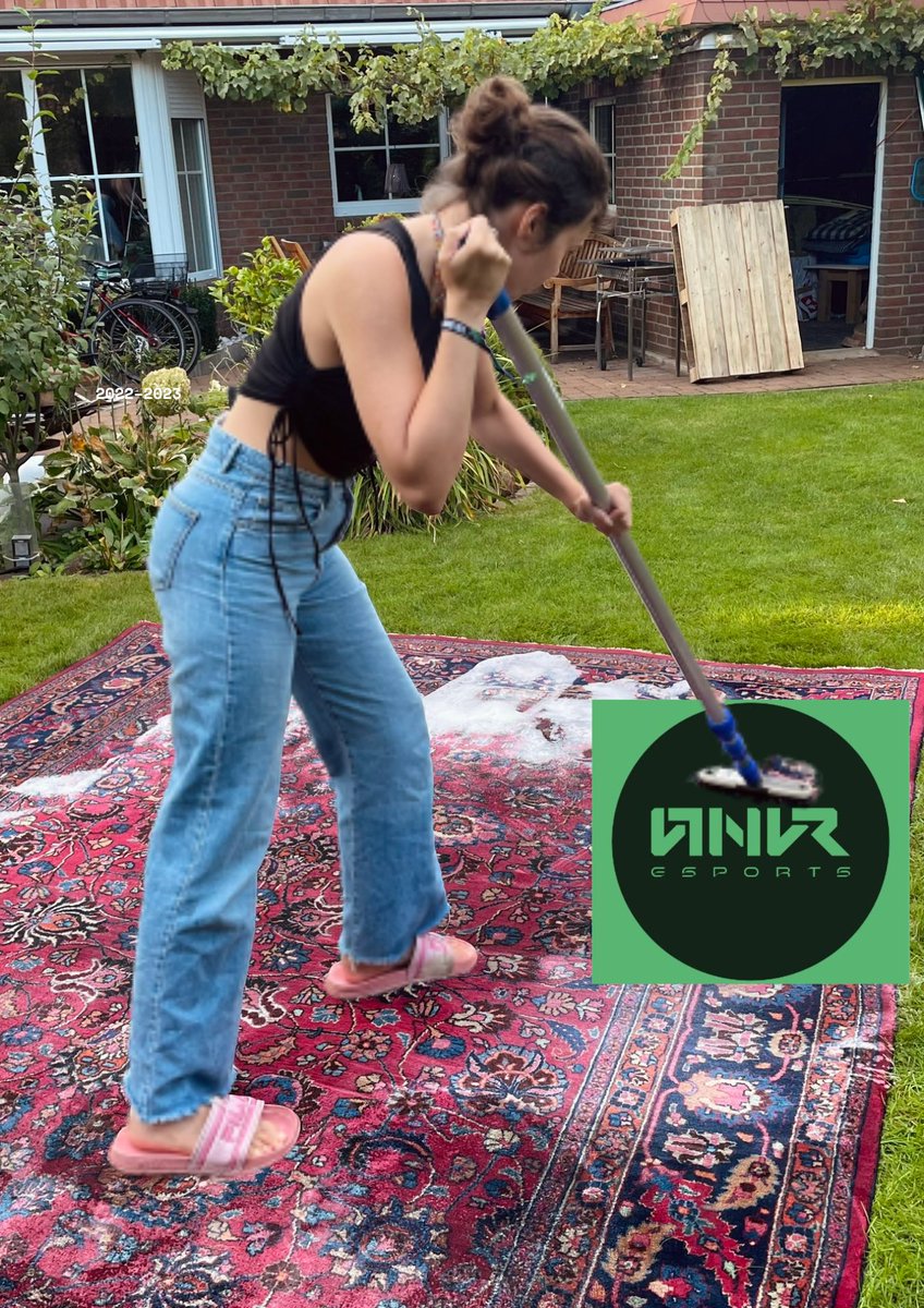 Wir haben vorab Live bilder bekommen was <a href="/Mellowny__/">Mellow (ny)</a>  heute mit @HNVR_EsportsLoL anstellen wird.