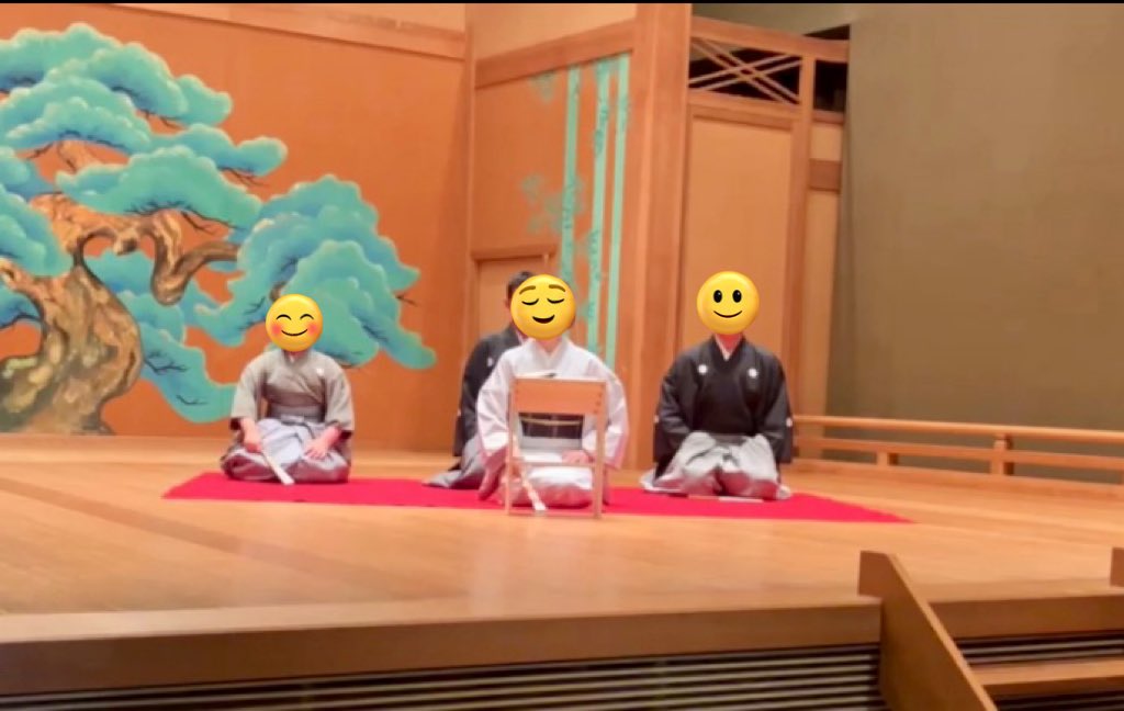 churizou's tweet photo. 謡の発表会が無事終了。曲は経正でした。何とか間違わずに謡えたっぽい。3ヶ月後には小鼓の発表会。曲はまたもや経正です。 https://t.co/1L9GsjokVG