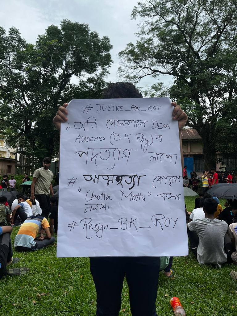ddheeraj2022's tweet photo. #JUSTICE4KOJ
#Resign_BK_Roy
#NITS
#SUICIDE_AT_NITS 
#Hunger_Strike
@himantabiswa 
@ABVPVoice 
@ndtv 
@NewsLiveGhy 
@DY365 
@pratidintime 
@News18Northeast https://t.co/2WacLCS6fz