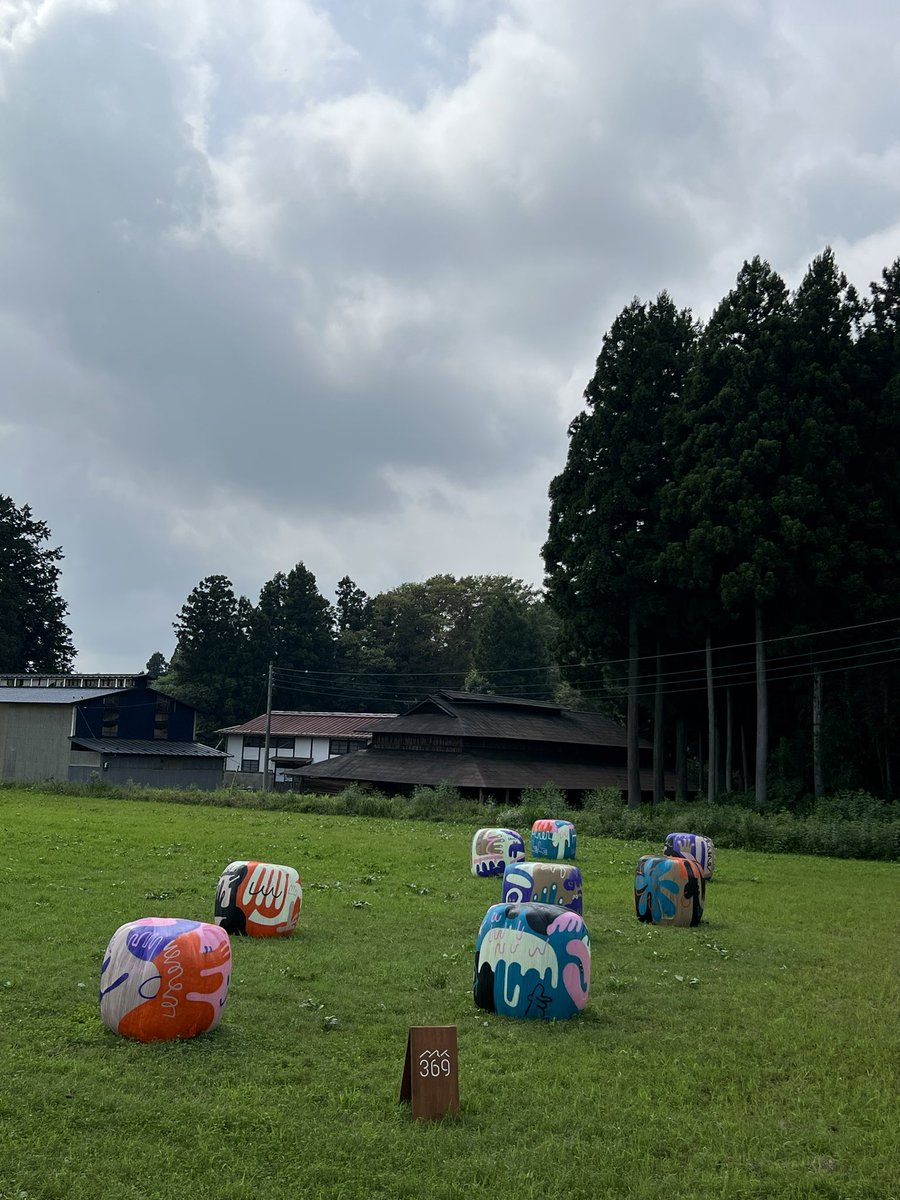 nasu_gurashi's tweet photo. 芸術の秋✨見てきました♪
久しぶりのチャリ活🚲

#art369 
#art369project 
#doddodo https://t.co/Tn6MhoWpFV