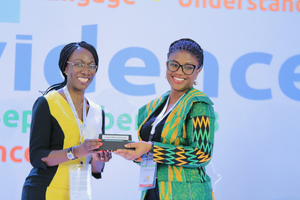 justnumah's tweet photo. Happy and humbled to announce that I received the the Africa Evidence Leadership Award for the evidence producer category by the @Africa_evidence, recognizing my role as a researcher in the evidence and policy space. Thank you @Africa_evidence @3ieNews @Mastercard @Hewlett_Found https://t.co/Q4ge2oZImd