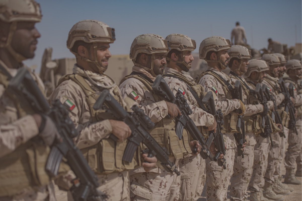 modgovae's tweet photo. ترغب #وزارة_الدفاع في توظيف كوكبة من أبناء الوطن في السلك العسكري، للتقديم يرجى زيارة الرابط المرفق:

https://t.co/h7kMeP6t83 https://t.co/eGrEKQJHMZ