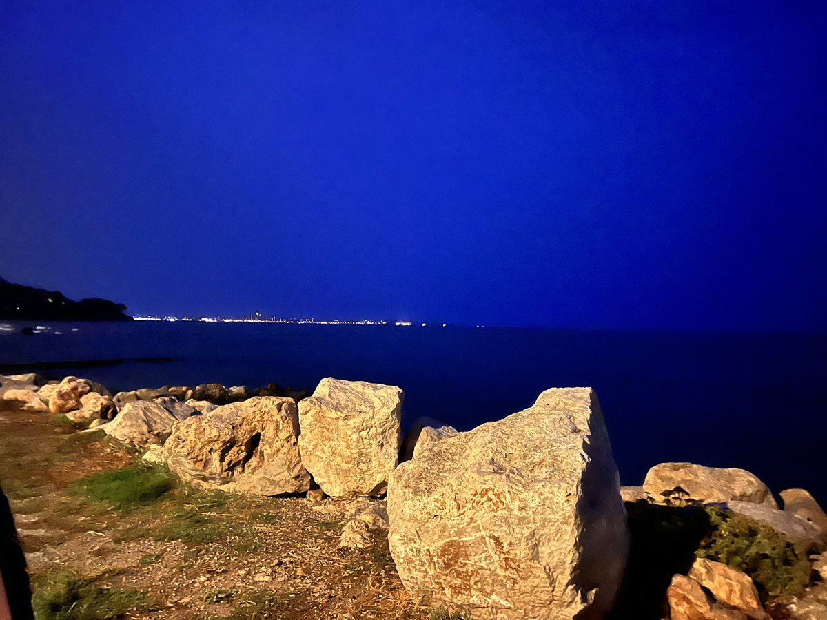 ReneTombarel's tweet image. L’heure bleue humide #Cannes2023  #CotedAzurFrance @Cannes_France  @VisitCotedazur @villecannes