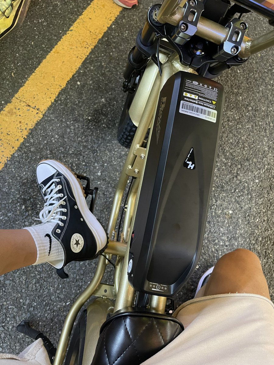 GX71kouhei's tweet photo. 単車卒業して40万円のチャリ納車されましたンゴ。 https://t.co/PrrOV2ijiq