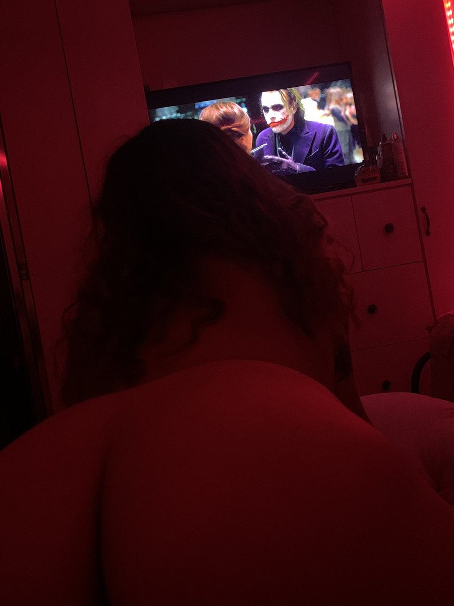 maskedupbabies's tweet photo. Happy #Batman Day!! We got a bit serious for the day 👀 

#latina #latinagf #doggy #sex #batman #joker #Girlfriend #boyfriend #cheatinggf #cheatingbf #feet #booty #LatinaBooty #xxx #batcave #bbw #ass #mexicanbooty #mexicangf https://t.co/9VhcUP4A9n