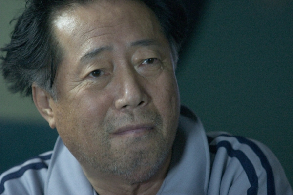 film_archive's tweet image. 변희봉 배우님이 별세하셨습니다. 

고인은 1965년 MBC 성우로 데뷔했고 1980년 &amp;lt;팔불출&amp;gt;로 영화를 시작합니다. &amp;lt;플란다스의 개&amp;gt;(2000) 이후 많은 작품에서 다양한 얼굴을 연기했지요. &amp;lt;괴물&amp;gt;에서 죽음 직전의 얼굴이 문득 생각납니다. 고인의 명복을 빕니다.
1942-2023.

kmdb.or.kr/db/per/00007600