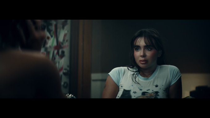 1 pic. 🎞️🎥 https://t.co/7CpLu9GrU9