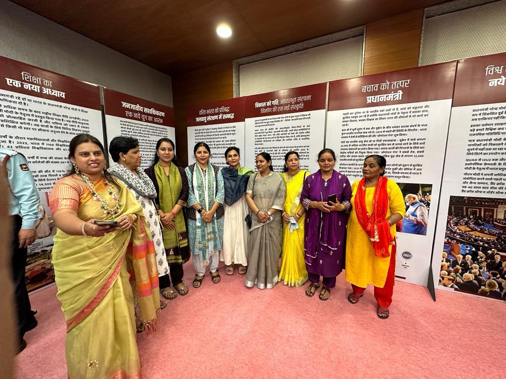 Ipriyalbhardwaj's tweet photo. Yesterday, we marked Sewa Diwas with great honor by inaugurating an exhibition at BJP HQ, New Delhi, celebrating the remarkable life of Hon. PM Shri @narendramodi Ji. A legacy of diligence and selfless service for our youth to emulate.
#PMModiInspiration https://t.co/yeIVPA6iC9