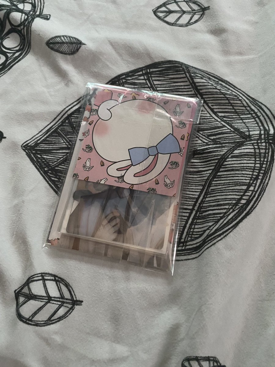 stgermainswife's tweet photo. They arrived safely! Thank you so much for packaging them so well ๐ฅบ๐ซถ Icb I own Moumou and QJJ merch now AHAHAHA #p_feedbacks https://t.co/wjiNfJYqo7