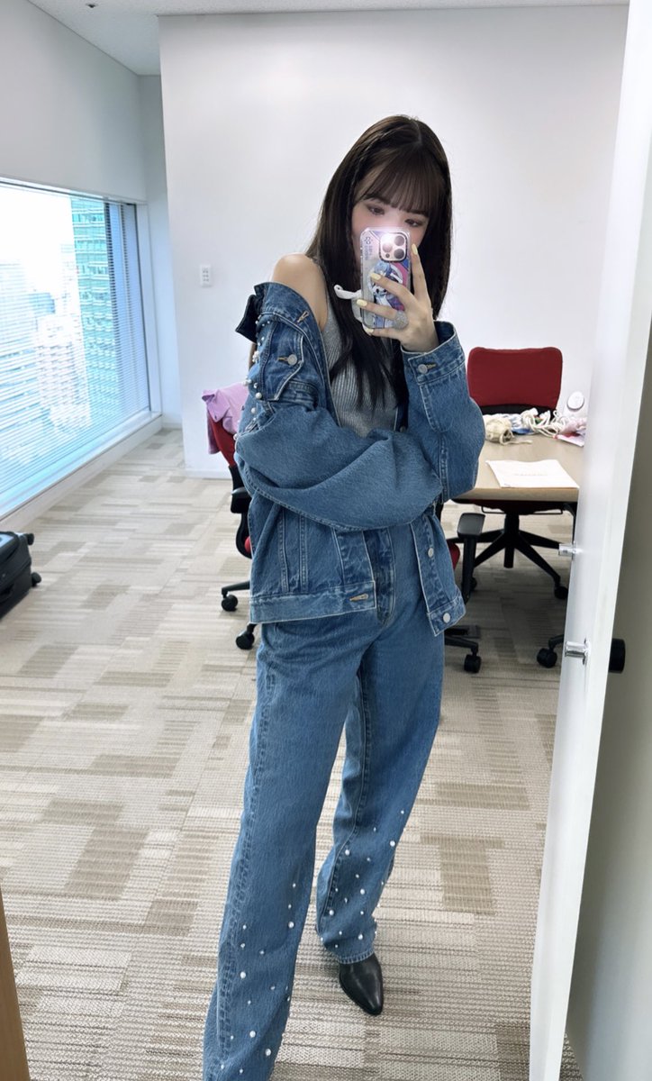 にこる ヒルナンデスでサプライズお祝いありがとうございました☺️🫧嬉しかっ