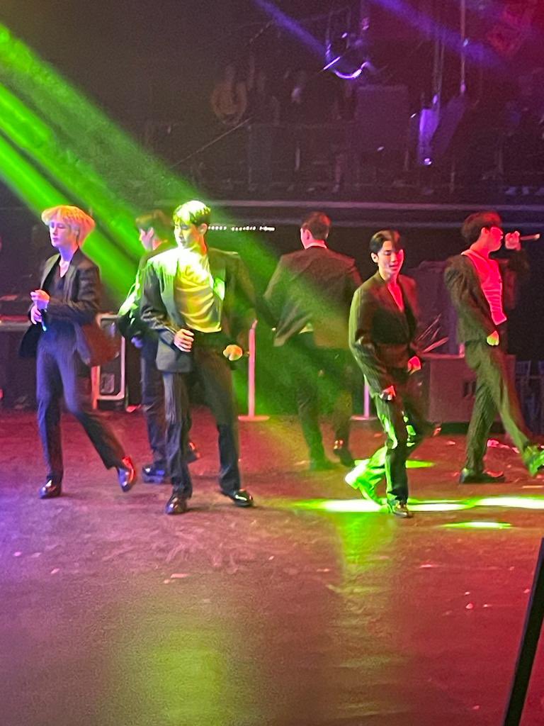 STARPROMX's tweet photo. Fotos de VAV en México 🇲🇽 15 Sept 2023 🫰 #STARPROmx https://t.co/AY0NO0V5CE
