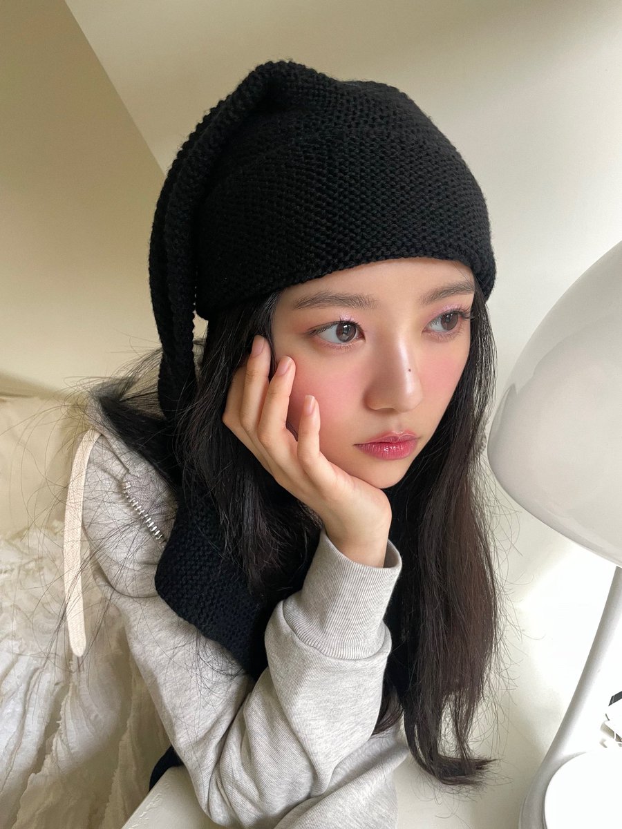 picsillit's tweet photo. #MOKA Weverse Update https://t.co/8md0YZ4pNr