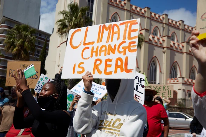 [ON AIR] In a significant development, South Africa’s first youth-led climate change case, the #CancelCoal campaign, has taken a new turn with the inclusion of the Minister of Electricity. Michelle Sithole – Attorney: @CentreEnvRights #SAfmSunrise with @StephenGrootes #sabcnews