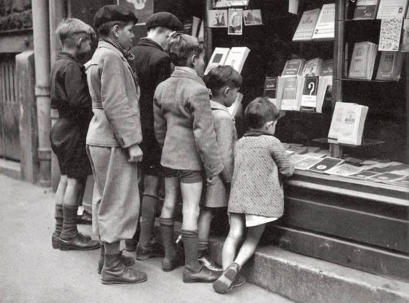 iampaolamedina's tweet photo. «El gusto por la lectura se adquiere casi siempre en la niñez, y me sorprende que parezca tan difícil inculcarlo».

#EstherTusquets ✍️ https://t.co/cri0jKoP2q