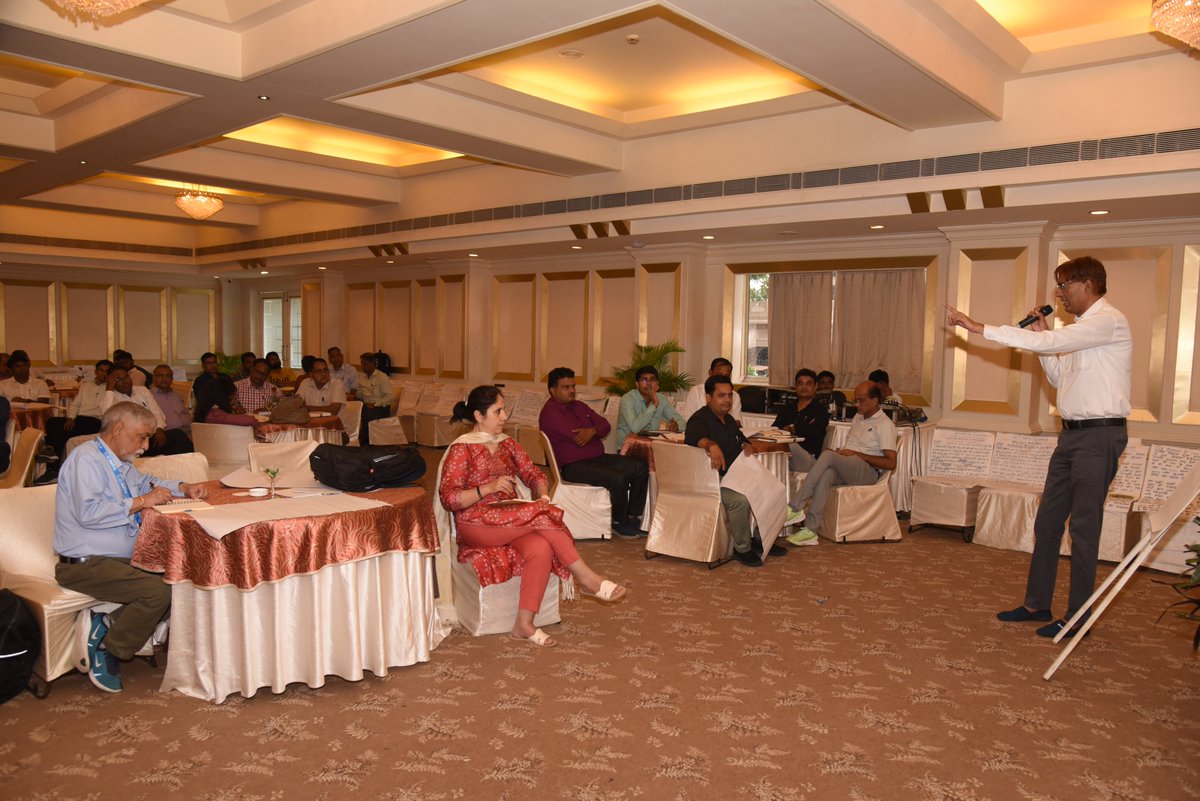 UNOPS_India's tweet photo. Action plans were developed by the respective districts and presented at #stateRALworkshop organized by UNOPS at Jaipur, Rajasthan. @DenmarkinIndia @jaljeevan_ @MinisterPHEDRaj @mahajan_vini @iamvikassheel @svane_freddy https://t.co/Haiz13EeDI