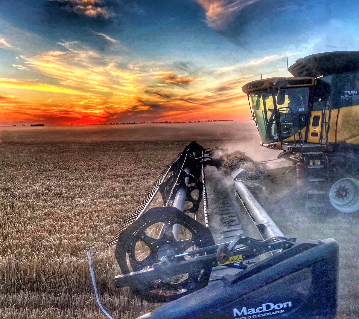 AgriShed_'s tweet image. Our focus is on your farm's success! 
Contact AgriShed: 0436 426 512

#agrished #agronomy #cropinputs #oils #lubricants #farmingsupplies #farmsupplies #locallyowned #farmseed #fertilizer #cropprotection #farming #insecticide #herbicide #fungicides #adjuvant #queenslandfarms #qld