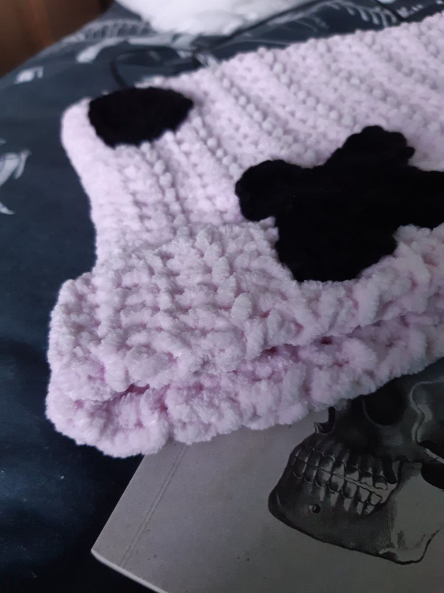 I made another hat 🐱