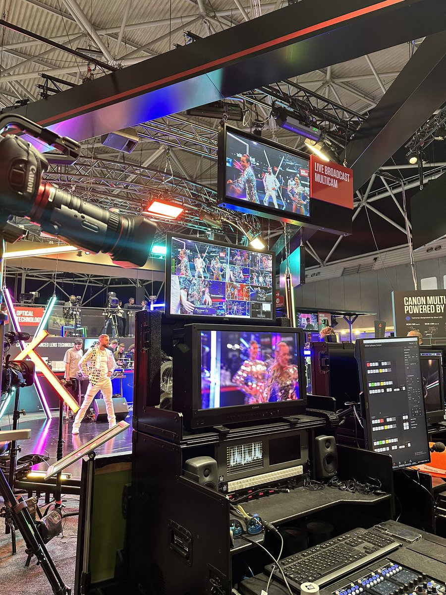 ONEBABEL tweet media