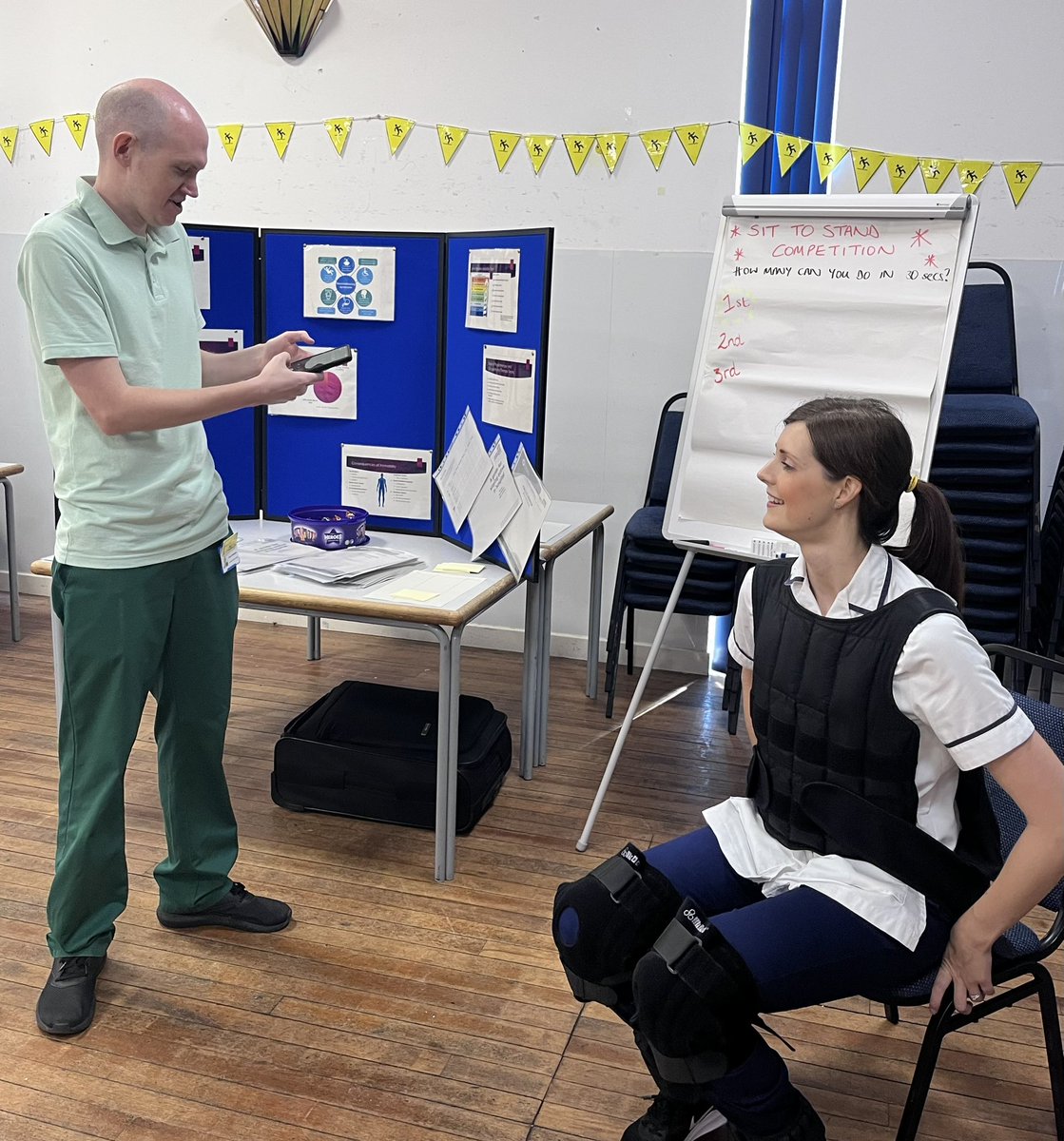 Therapies team are excited to be supporting the KGH Falls Carnival today. 
Come and learn about deconditioning and join in our sit to stand competition - the challenge is on! 🏅💪🙌