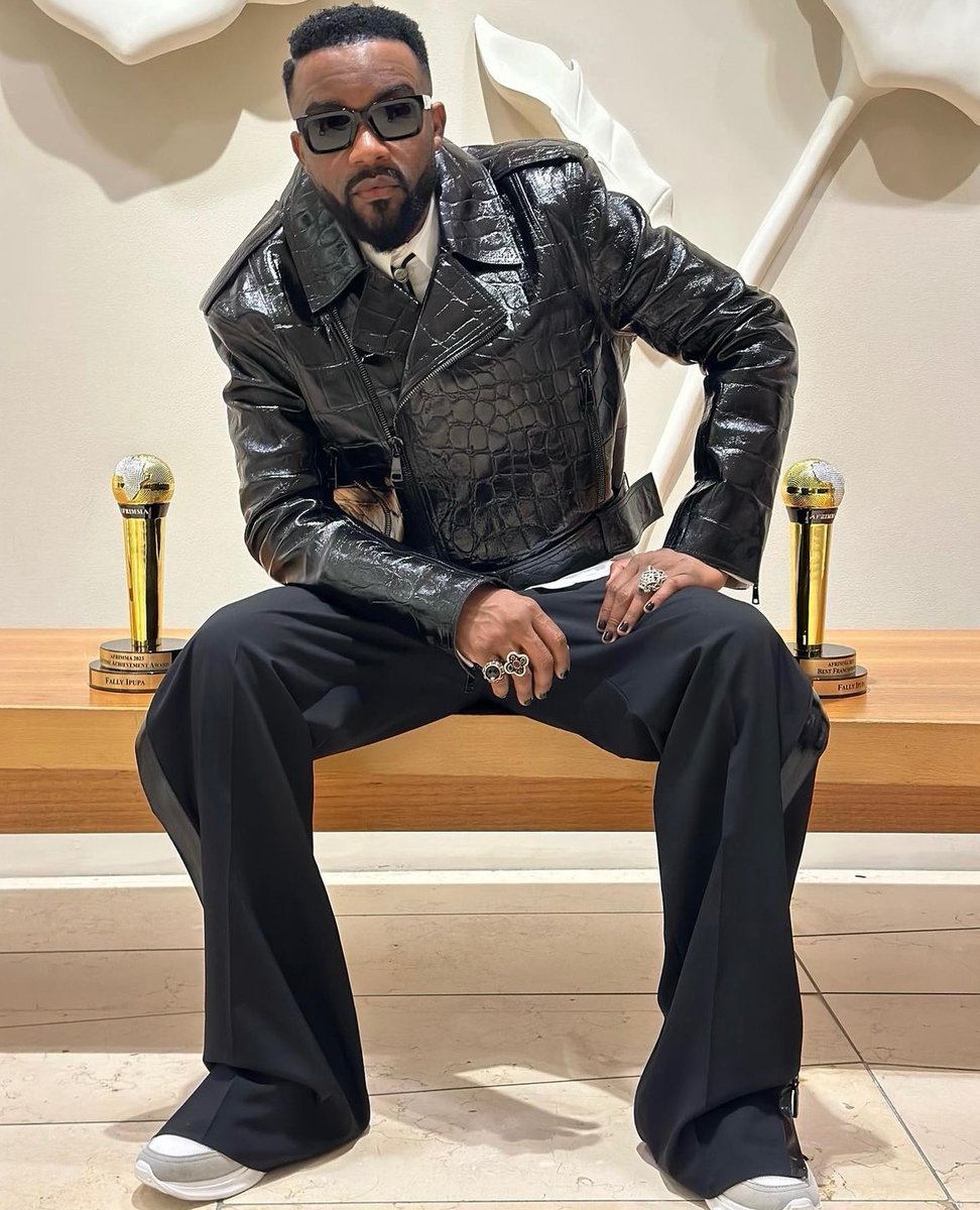 fallyipupa01's tweet photo. 👑🦅 Another One 🏆 🏆 #Afrimma2023 https://t.co/Tyvz4xYwgt