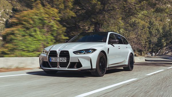 BMW Hellas tweet media